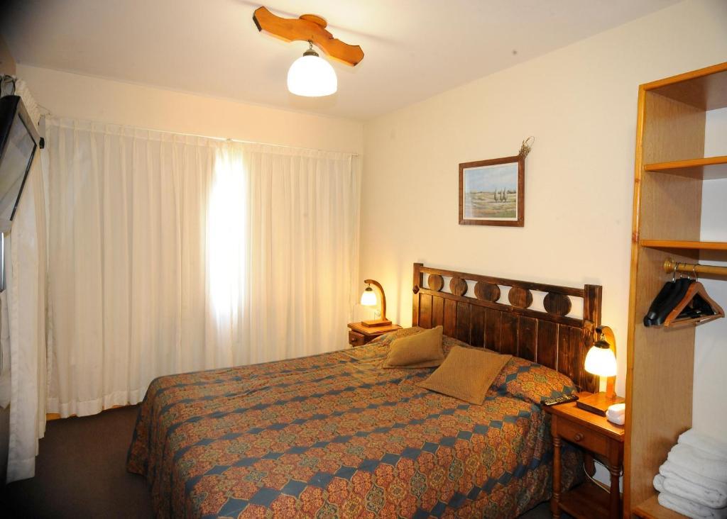 Puente Austral Aparthotel San Carlos de Bariloche Room photo