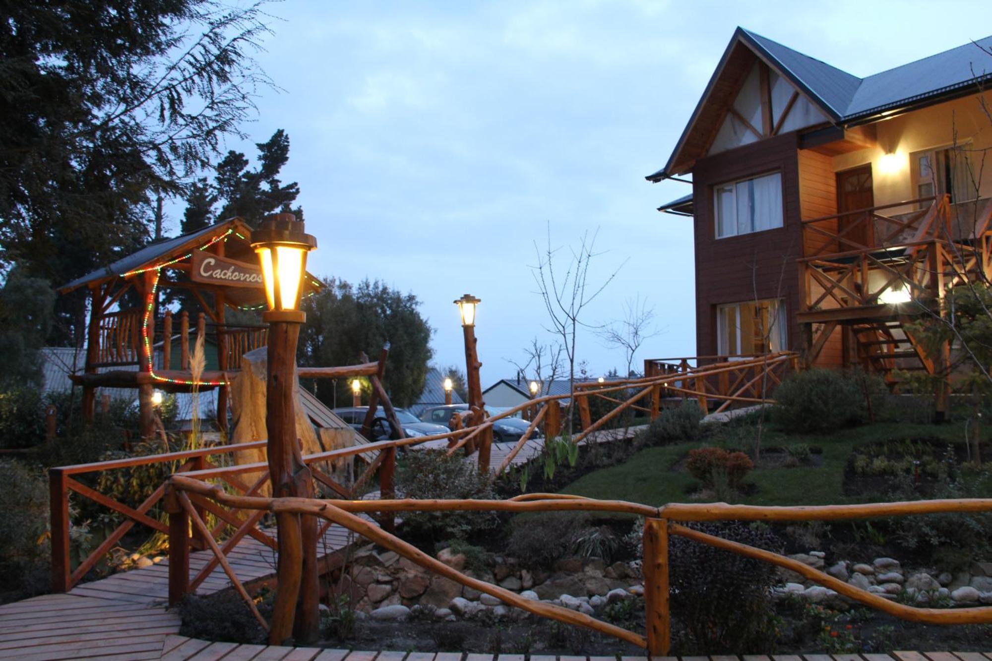 Puente Austral Aparthotel San Carlos de Bariloche Exterior photo