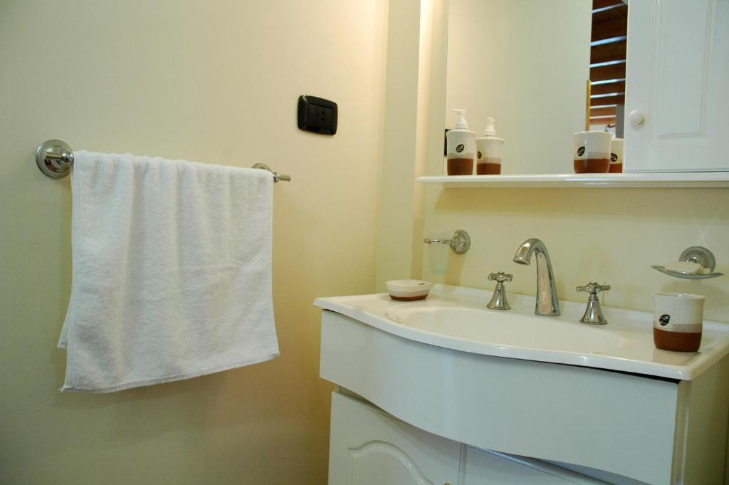 Puente Austral Aparthotel San Carlos de Bariloche Room photo